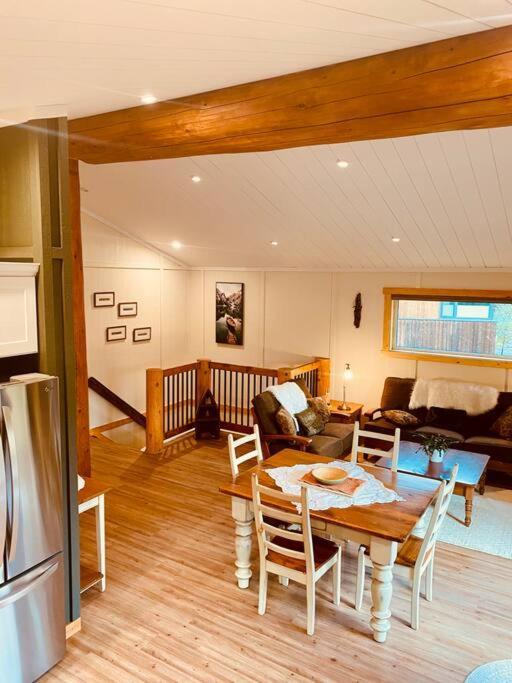 Ski-In Chalet: Private Hot Tub, Bonus Bunk House Fernie Buitenkant foto